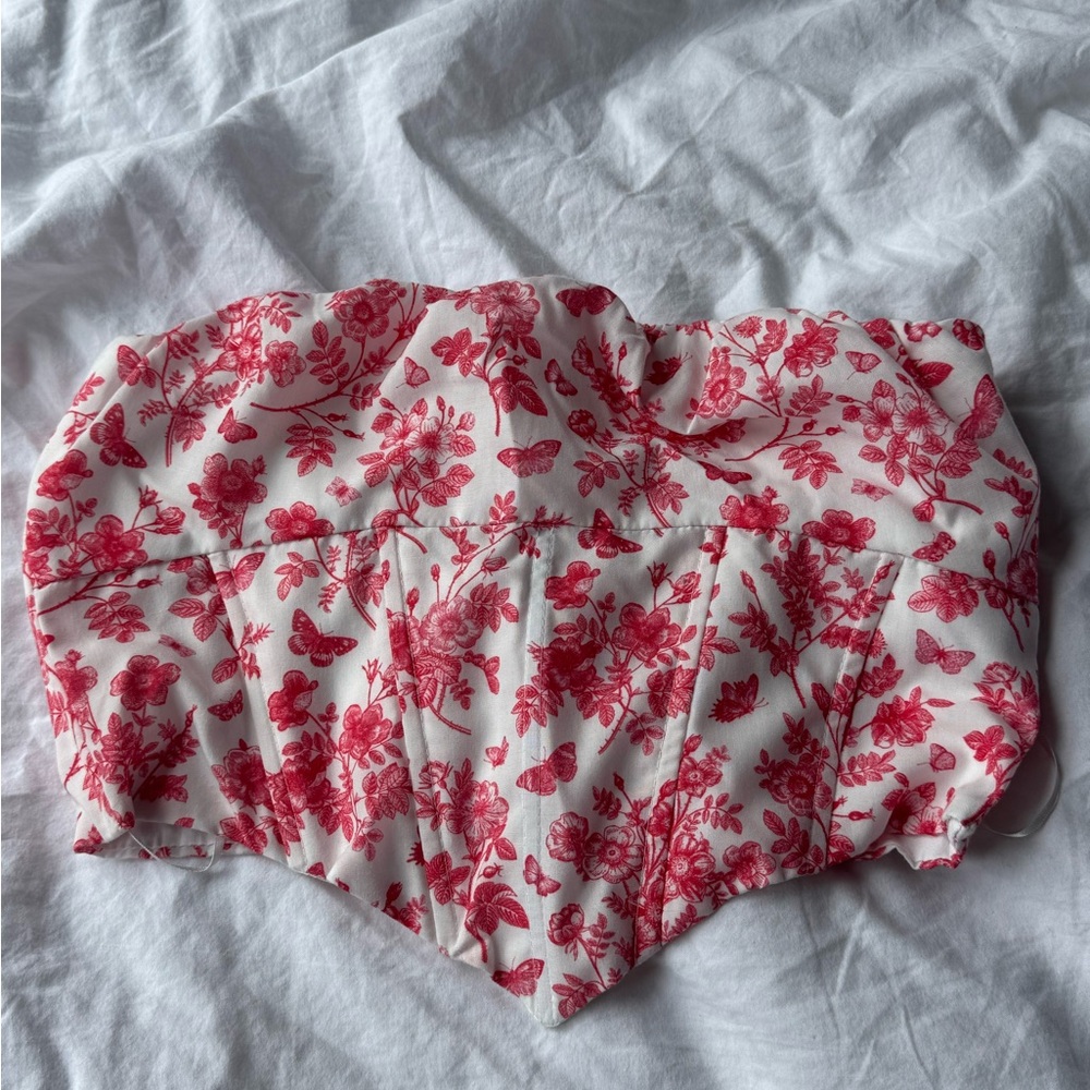 Floral Red Women's Shorts